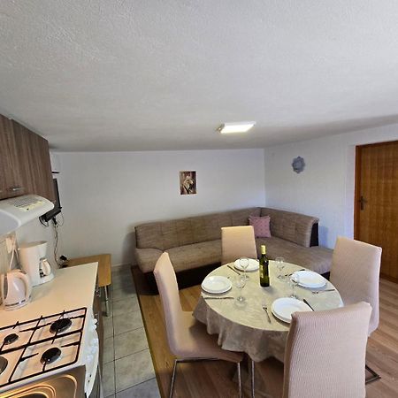 Polje  Apartments Ljubica מראה חיצוני תמונה