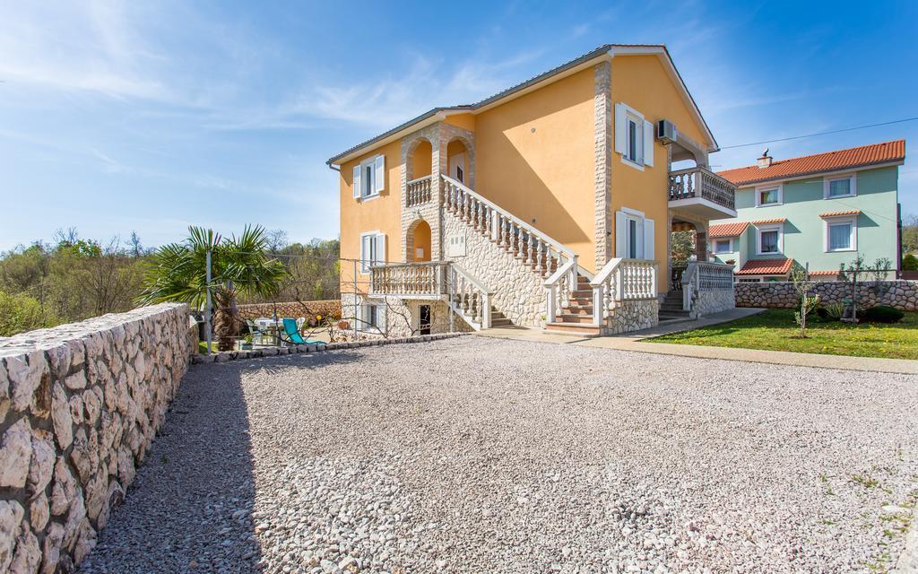 Polje  Apartments Ljubica מראה חיצוני תמונה